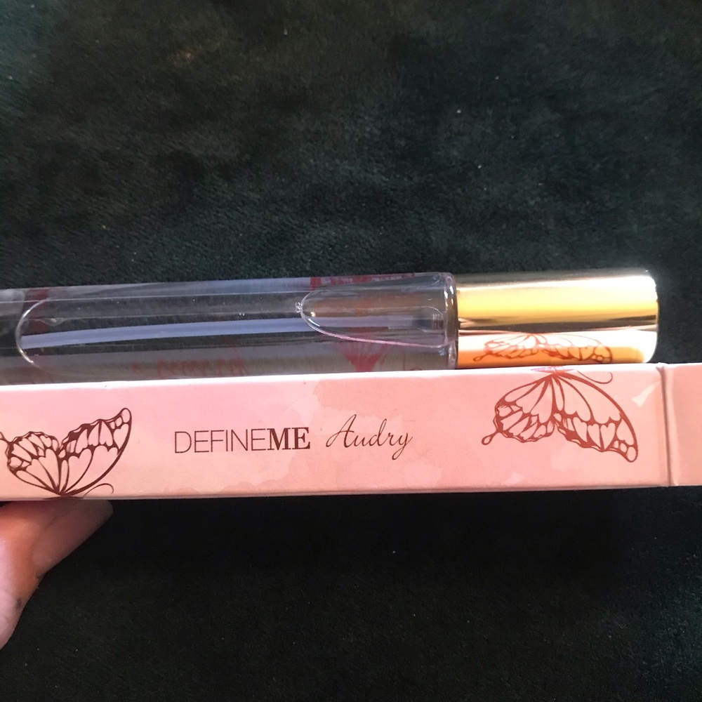 DefineMe Audrey scent
